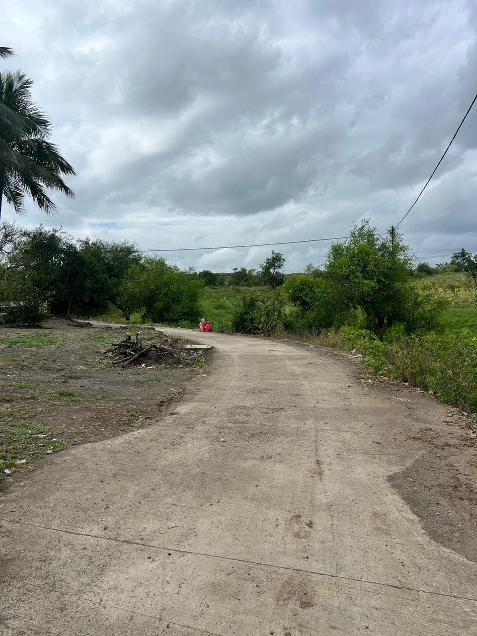 गावांतर्गत पक्के रस्ते